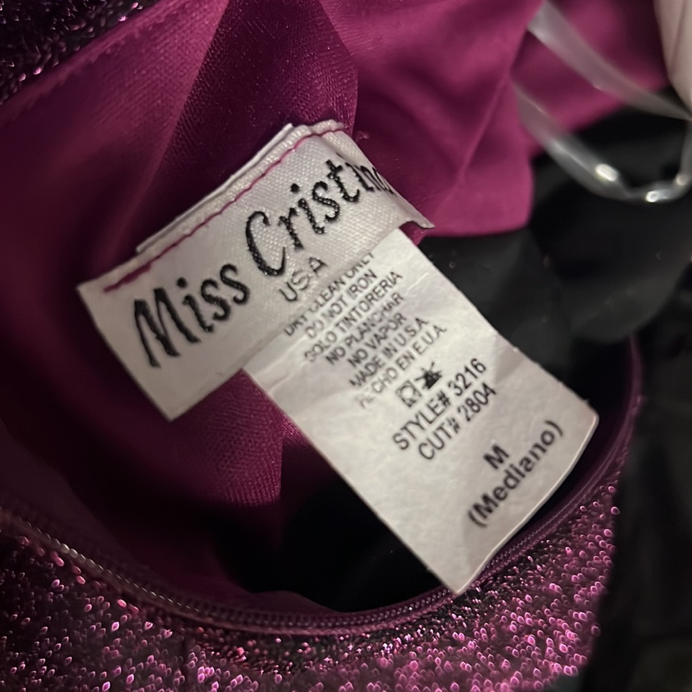 Prom/Ball Gown - Picture 4 of 4